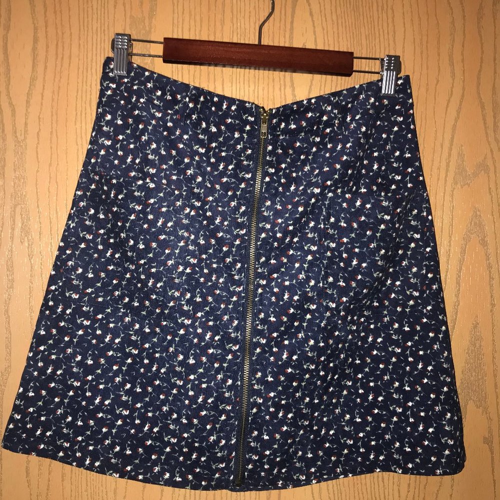 Francesca's Floral Skirt - Picture 1 of 6